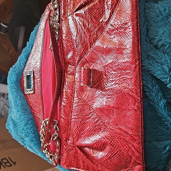 WHBM Red Envelope Shoulder Bag - Picture 6 of 14